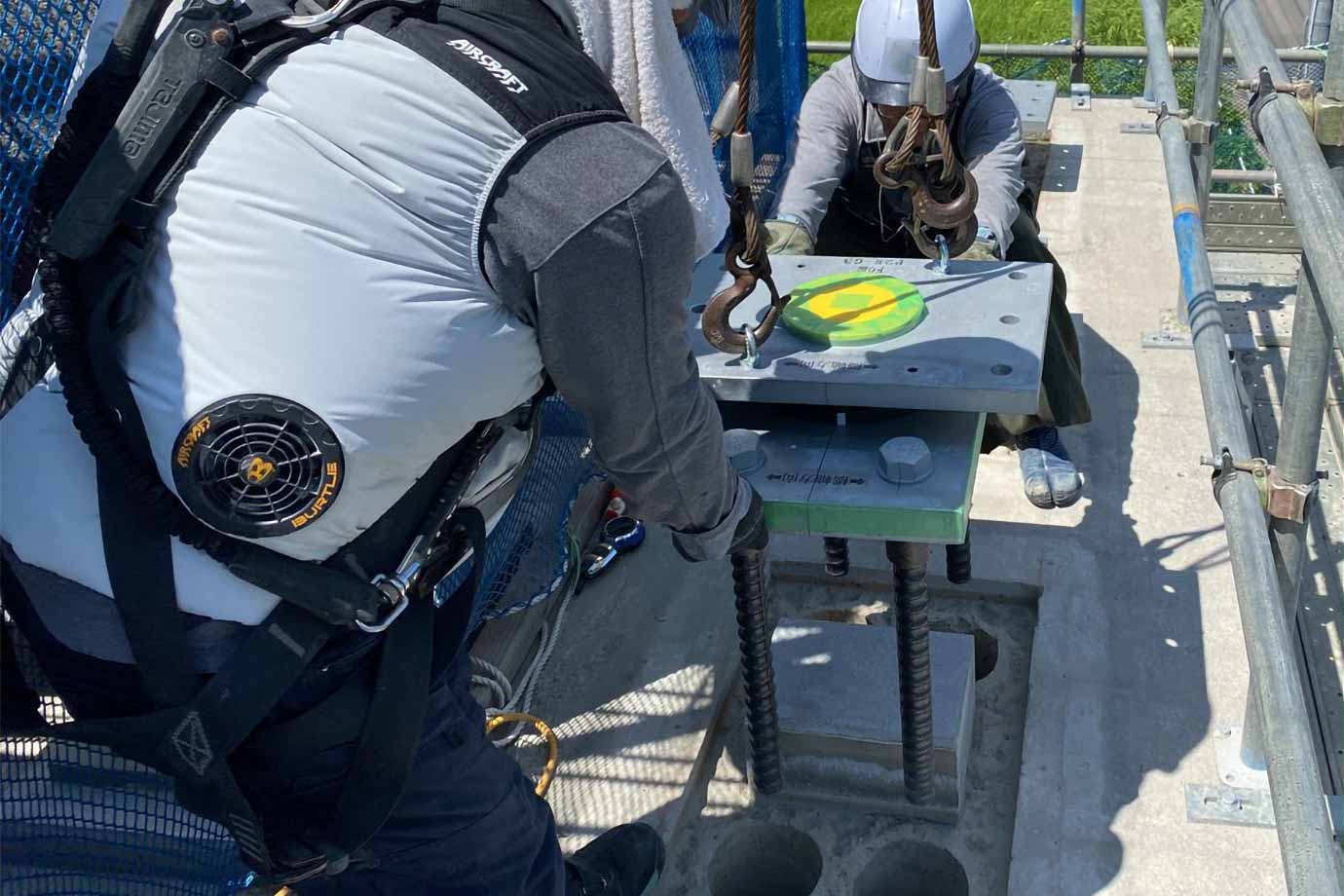 平晋建設株式会社施工事例 東部幹線 橋梁上部工整備工事 沓設置状況